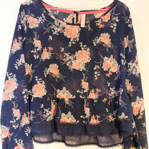 Xhilaration Crop Shirt Long Sleeve